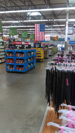 Department Store «Walmart Supercenter», reviews and photos, 409 Sylamore Ave, Mountain View, AR 72560, USA