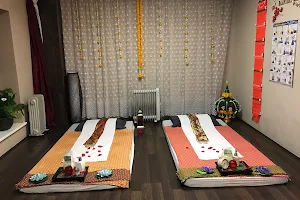 Baanthai Massage & Spa image