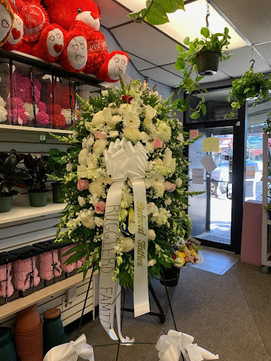 Florist «Park Floral Company», reviews and photos, 1055 Morris Park Ave, Bronx, NY 10461, USA