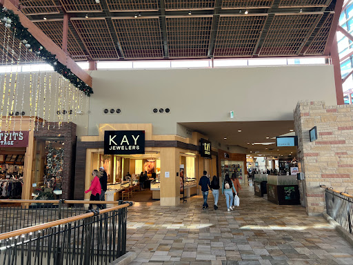 Kay Jewelers, 1 W Flatiron Crossing Dr #2208, Broomfield, CO 80021, USA, 