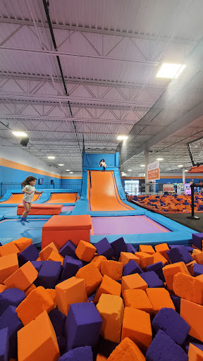 Shopping Mall «Indian Mound Mall», reviews and photos, 771 S 30th St, Heath, OH 43056, USA