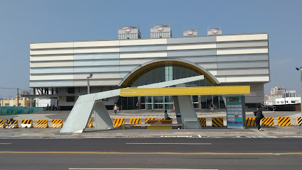 台铁凤山站