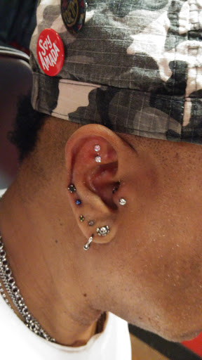 Tattoo Shop «Infamous Ink Tattoo and Piercing», reviews and photos, 410 Four Seasons Blvd #202e, Greensboro, NC 27407, USA