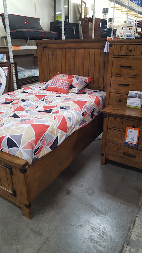 Furniture Store «Weekends Only Furniture & Mattress», reviews and photos, 411 Mid Rivers Mall Dr, St Peters, MO 63376, USA