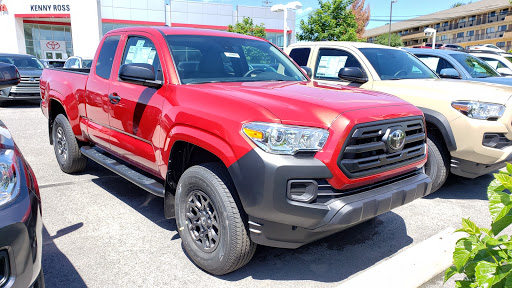 Toyota Dealer «Kenny Ross Toyota», reviews and photos, 8900 University Blvd, Moon, PA 15108, USA