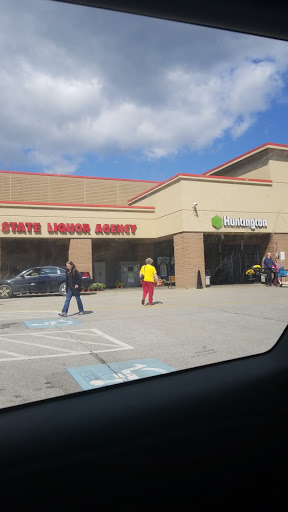 Supermarket «Giant Eagle Supermarket», reviews and photos, 909 E Main St, Ravenna, OH 44266, USA