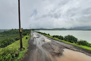 Gautami Godavari Dam Reservoir image
