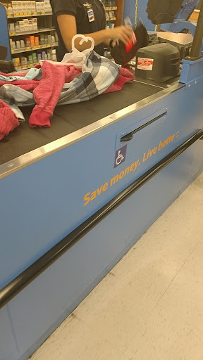 Department Store «Walmart Supercenter», reviews and photos, 6711 Alexandria Pike, Alexandria, KY 41001, USA