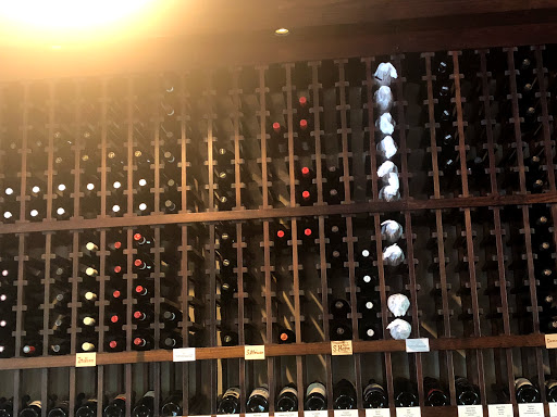 Wine Store «Wine Shoe», reviews and photos, 339 Nelson St SW, Atlanta, GA 30313, USA