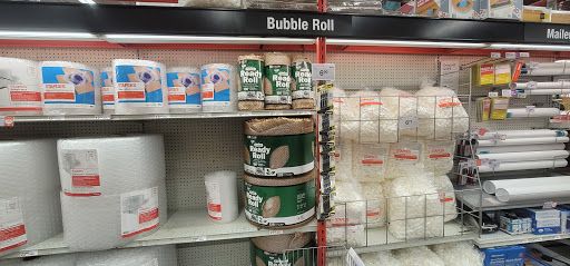 Office Supply Store «Staples», reviews and photos, 209-34 Northern Blvd, Bayside, NY 11361, USA