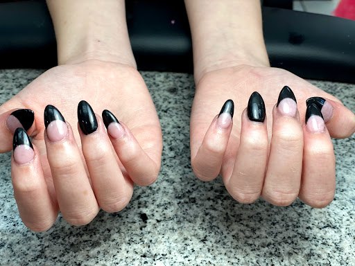 Nail Salon «VV Nails», reviews and photos, 2809 Bickford Ave # G, Snohomish, WA 98290, USA