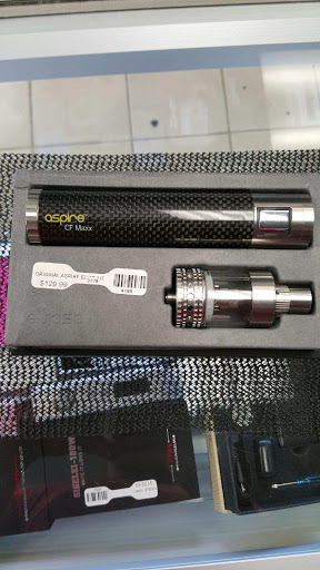 Tobacco Shop «BELLAIRE SMOKE SHOP», reviews and photos, 7710 Bellaire Blvd, Houston, TX 77036, USA