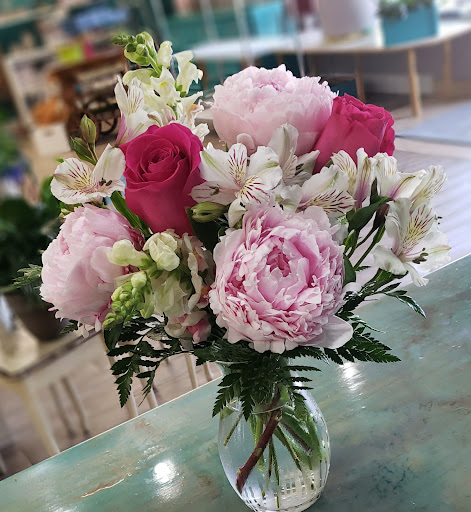 Florist «Blissful Blooms Floral», reviews and photos, 17 East Ave, Monroe, OH 45050, USA