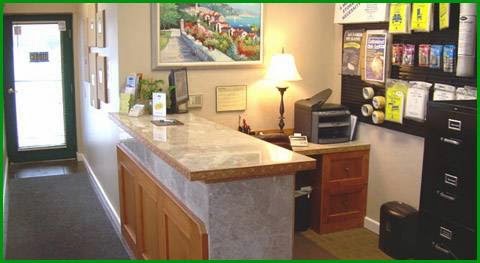 Self-Storage Facility «A Storage Place - Englewood», reviews and photos, 3615 S Bryant St, Englewood, CO 80110, USA