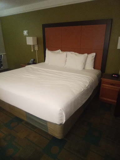 La Quinta Inn by Wyndham San Diego Chula Vista image