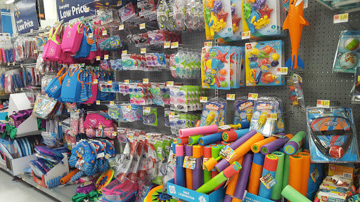 Department Store «Walmart Supercenter», reviews and photos, 2801 Commerce Dr, Coralville, IA 52241, USA