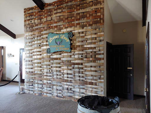 Winery «Lovers Leap Vineyards and Winery», reviews and photos, 1180 Lanes Mill Rd, Lawrenceburg, KY 40342, USA