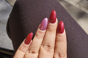 Diana's Nails