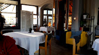 Atmosphère du Restaurant français Restaurant des Voyageurs à Saint-Dié-des-Vosges - n°2
