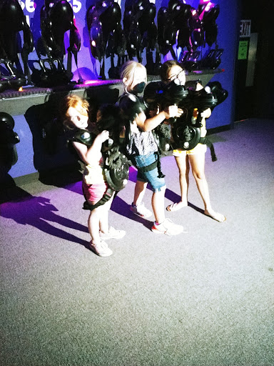 Shopping Mall «Southwood Shopping Center», reviews and photos, 1701 W Ben White Blvd, Austin, TX 78701, USA