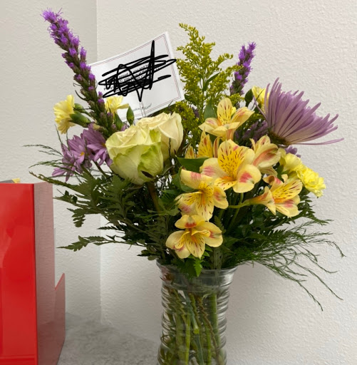 Florist «Karnation Korner Florist», reviews and photos, 1140 Main St #1, Dunedin, FL 34698, USA