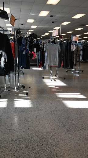 Clothing Store «Ross Dress for Less», reviews and photos, 3425 E Foothill Blvd, Pasadena, CA 91107, USA