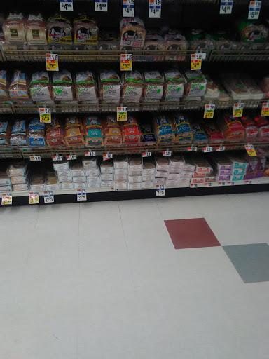 Grocery Store «Stop & Shop», reviews and photos, 60 Providence Pike, Putnam, CT 06260, USA