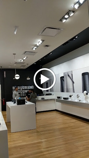 Home Audio Store «Bose Showcase Store», reviews and photos, 2855 Stevens Creek Blvd Ste 1027, Santa Clara, CA 95050, USA