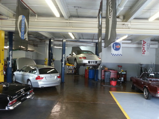 Auto Repair Shop «Beverly Farms Motors LLC», reviews and photos, 715 Hale St, Beverly, MA 01915, USA