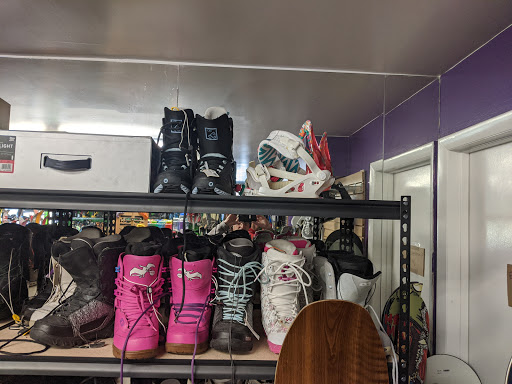 Outdoor Sports Store «The Gear Room», reviews and photos, 2258 Fort Union Blvd, Cottonwood Heights, UT 84121, USA