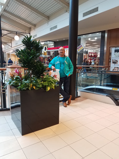 Shopping Mall «Dulles Town Center», reviews and photos, 21100 Dulles Town Cir, Sterling, VA 20166, USA