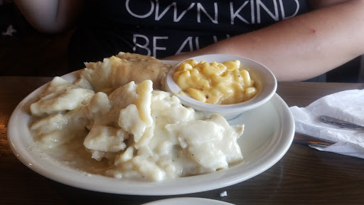 American Restaurant «Cracker Barrel Old Country Store», reviews and photos, 941 GA-140, Adairsville, GA 30103, USA