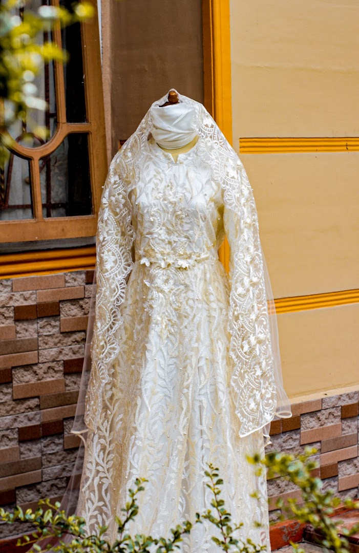 Sewa Baju Akad Syar'i (aminah.syari) Photo