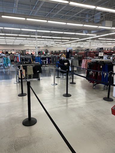 Clothing Store «Nike Clearance Store», reviews and photos, 4099 S Plaza Dr, Memphis, TN 38116, USA