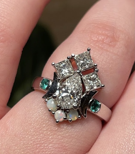 Jewelry Store «Jared The Galleria of Jewelry», reviews and photos, 8275 Red Bug Lake Rd, Oviedo, FL 32765, USA