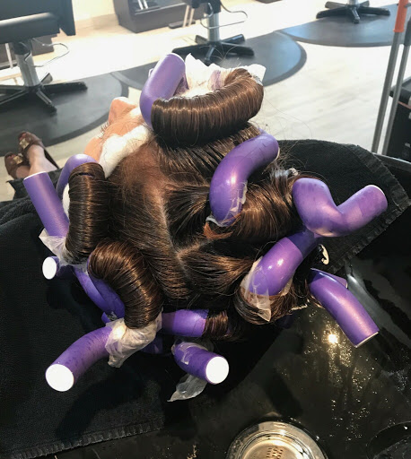 Hair Salon «Salon Sonik Hair Salon Pasadena», reviews and photos, 325 Cordova St #160, Pasadena, CA 91101, USA