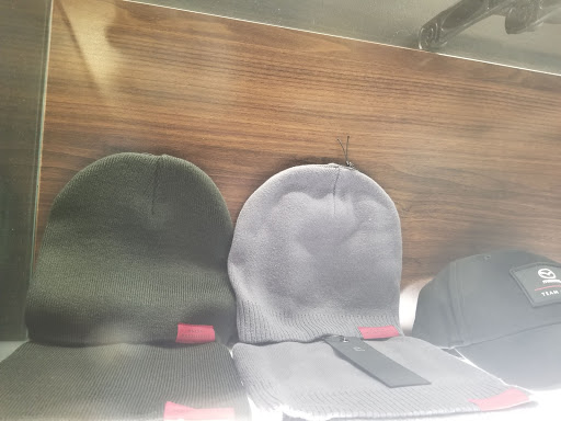 Car Dealer «South Tacoma Mazda», reviews and photos, 6027 S Tacoma Way, Tacoma, WA 98409, USA