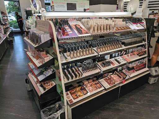 Cosmetics Store «SEPHORA», reviews and photos, 550 S Rosemary Ave, West Palm Beach, FL 33401, USA