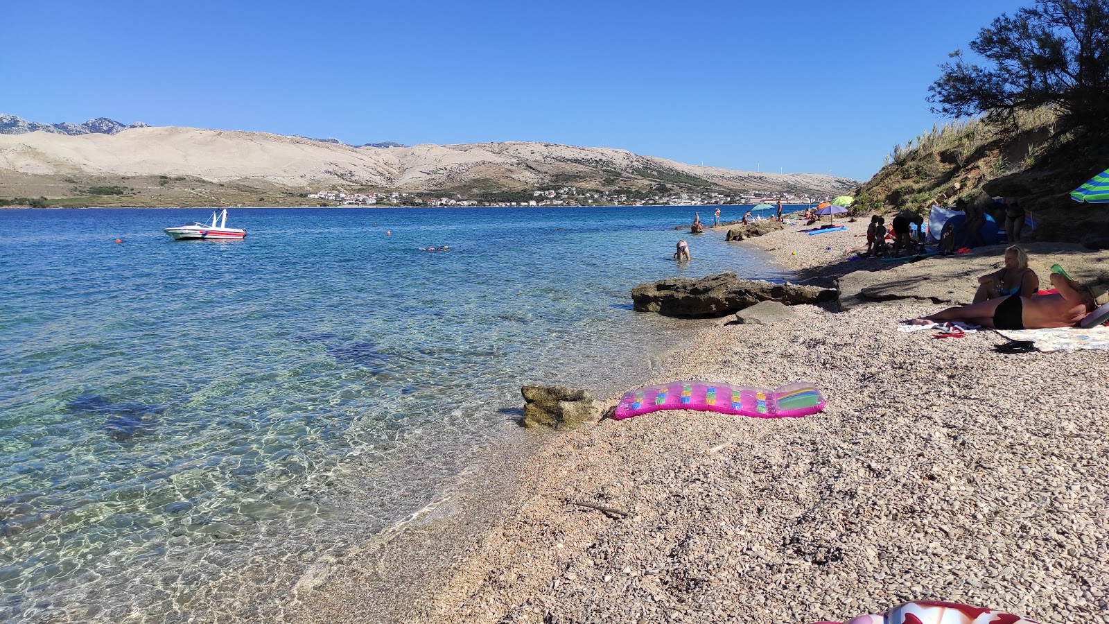 Foto von Janjece Vode beach mit türkisfarbenes wasser Oberfläche