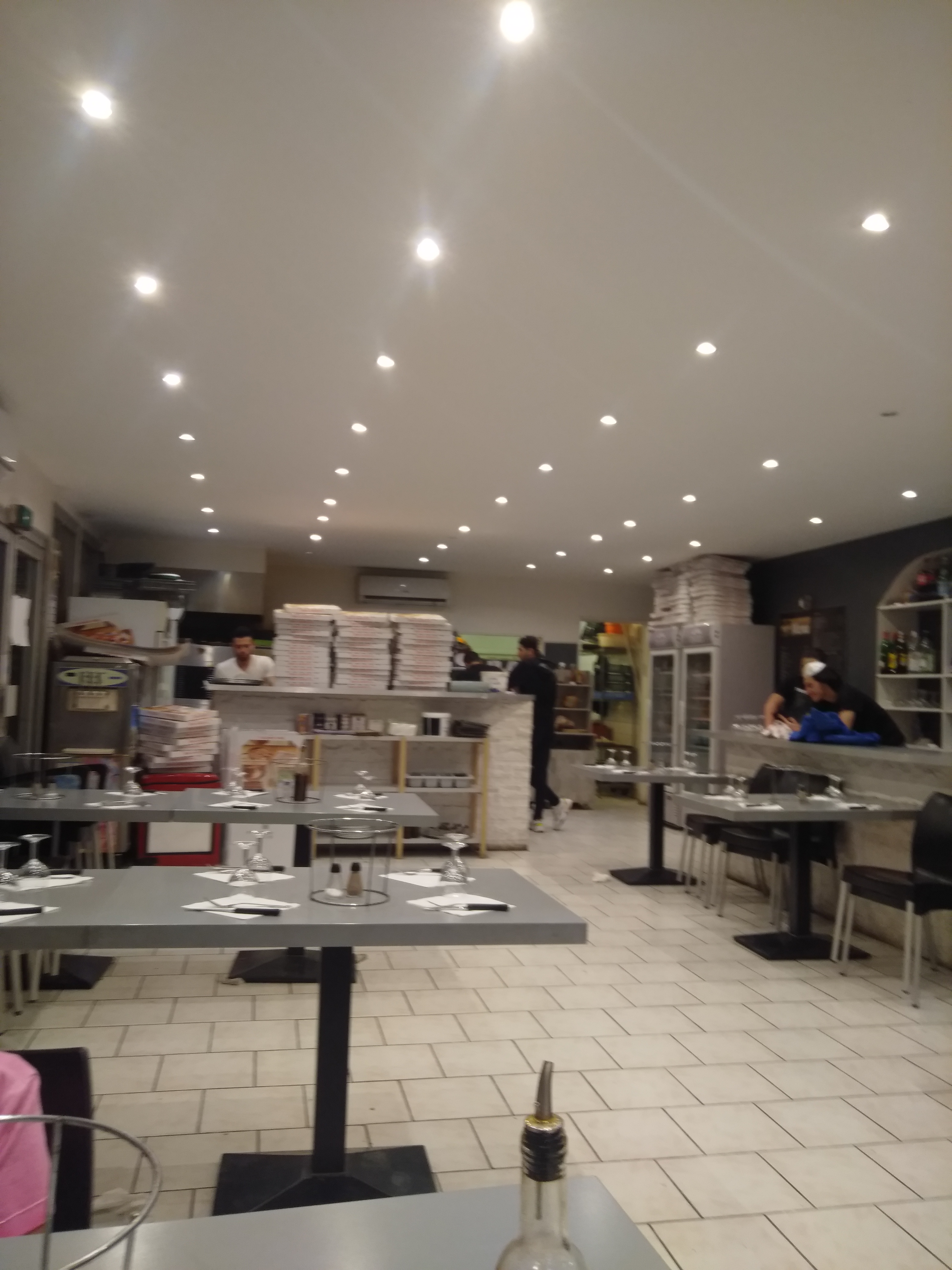 Photo n° 2 de l'avis de Albert.e fait le 29/05/2019 à 21:03
