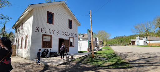 Kelly's Saloon