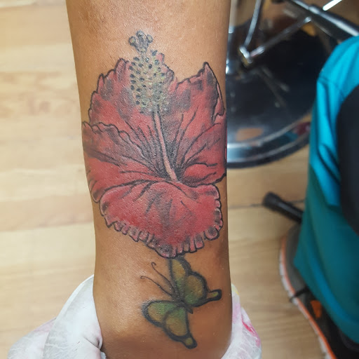 Tattoo Shop «My Tattoo Shop, Fort Lauderdale», reviews and photos, 900 W Sunrise Blvd, Fort Lauderdale, FL 33311, USA