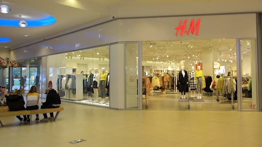 H&M