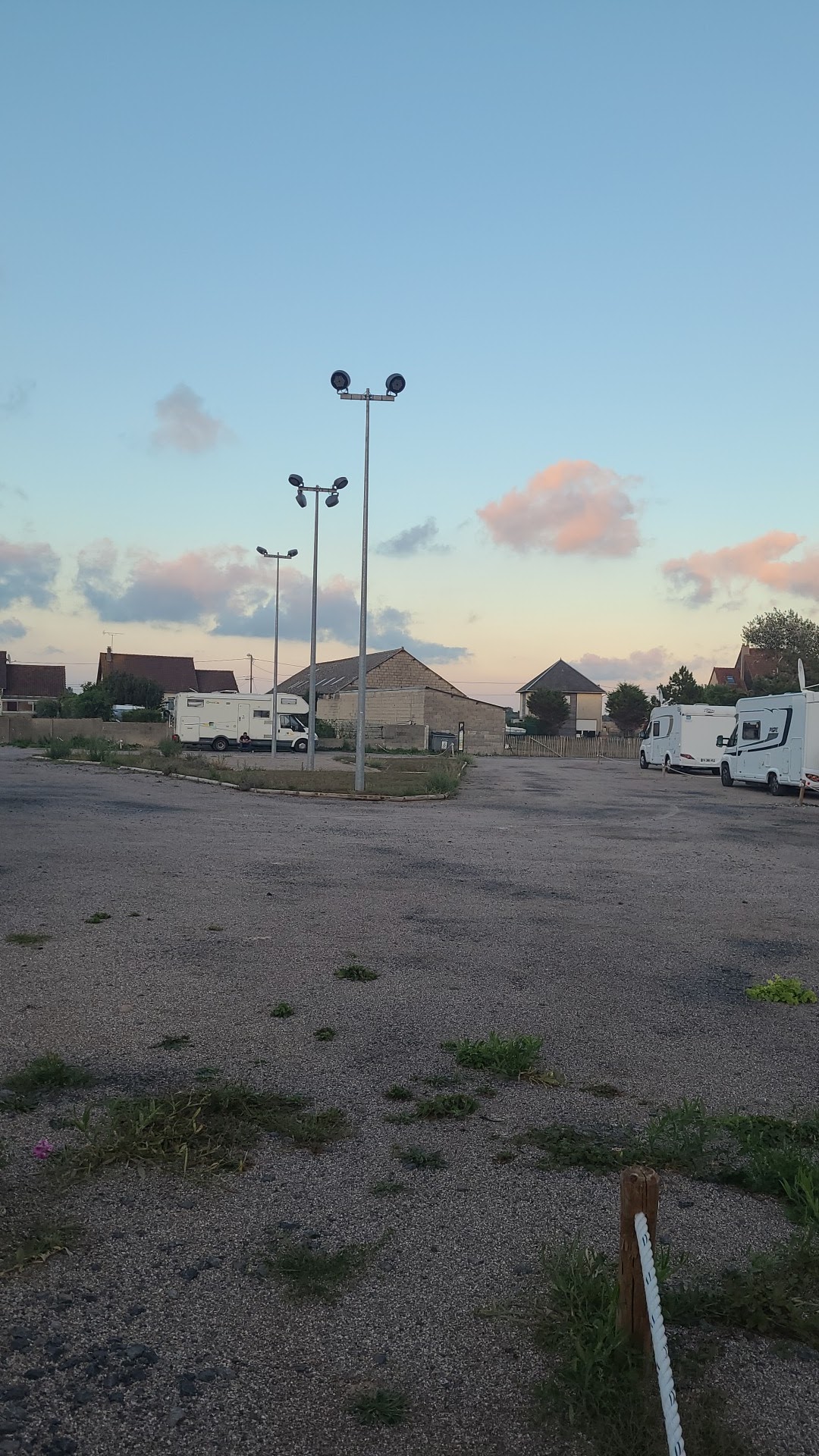 Photo n° 2 de l'avis de L'.i fait le 10/09/2022 à 18:00