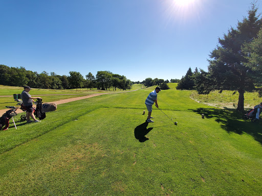 Golf Course «Bluff Creek Golf Course», reviews and photos, 1025 Creekwood Dr, Chaska, MN 55318, USA