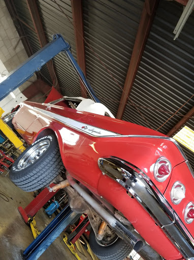 Auto Repair Shop «Arbor Auto Repair Austin», reviews and photos, 5422 Burnet Rd, Austin, TX 78756, USA