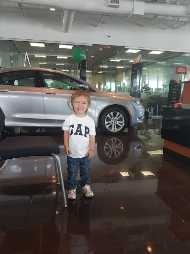 Dodge Dealer «Dadeland Dodge Chrysler Jeep Ram», reviews and photos, 16501 S Dixie Hwy, Miami, FL 33157, USA