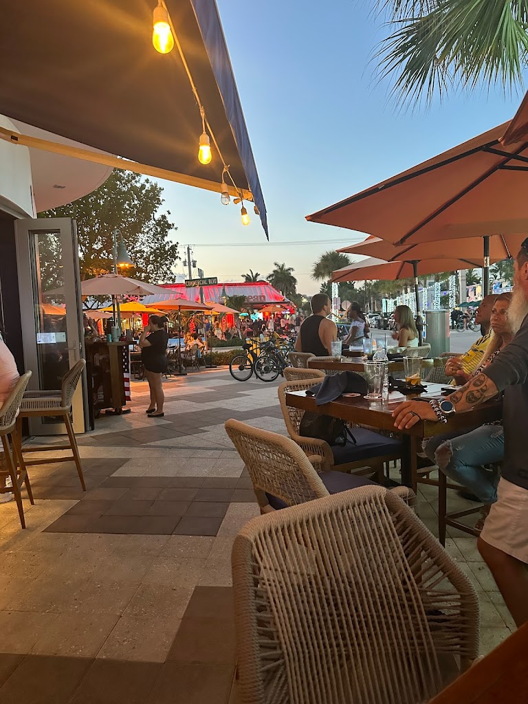 Harat's by the Sea 33308