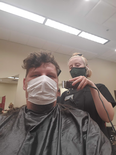 Hair Salon «Liv Aveda Salon & Spa», reviews and photos, 1839 Adams St, Mankato, MN 56001, USA