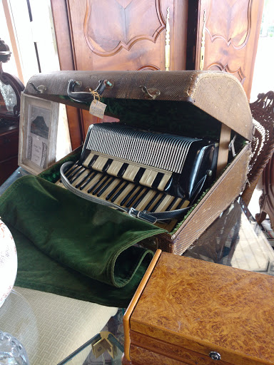 Furniture Store «American Freight Furniture and Mattress», reviews and photos, 309 N Main St, Goodlettsville, TN 37072, USA